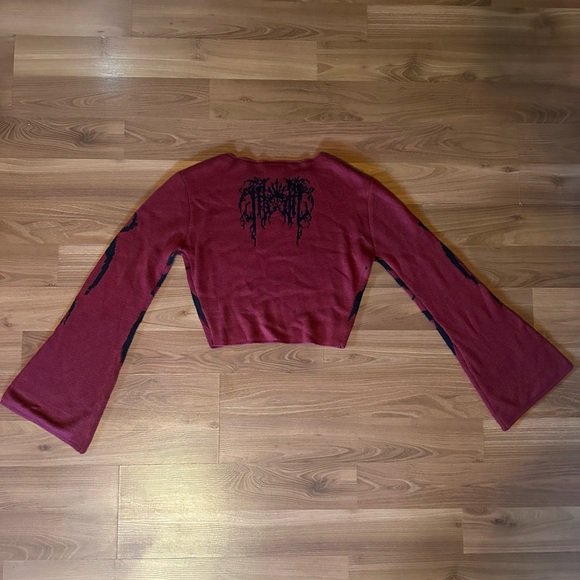 Hot Topic Burgundy and Black Sleep Token Runes Bell Sleeves Sweater - Picture 10 of 11